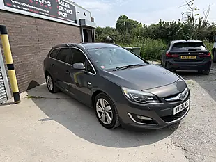 Used 2013 Vauxhall Astra Sri Grey - Interior and Exterior details 7