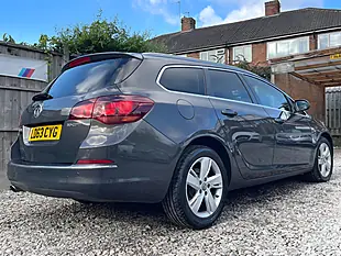 Used 2013 Vauxhall Astra Sri Grey - Interior and Exterior details 14