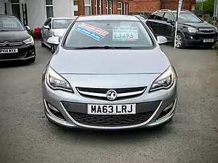 Used 2013 Vauxhall Astra Sri Metallic Grey - Interior and Exterior details 10