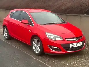 Used 2013 Vauxhall Astra Sri Red - Interior and Exterior details 7