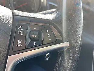 Used 2013 Vauxhall Astra Sri White - Interior and Exterior details 15
