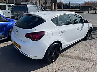 Used 2013 Vauxhall Astra Sri White - Interior and Exterior details 4