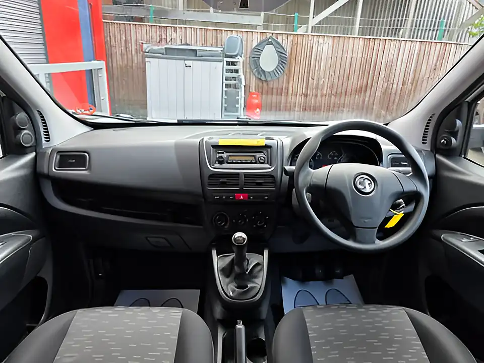 Used 2013 Vauxhall Combo 2300 L1H1 White - Interior and Exterior details 11