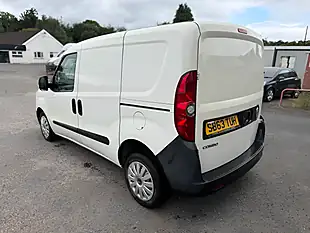 Used 2013 Vauxhall Combo Panel Van L1 H1 White - Interior and Exterior details 4