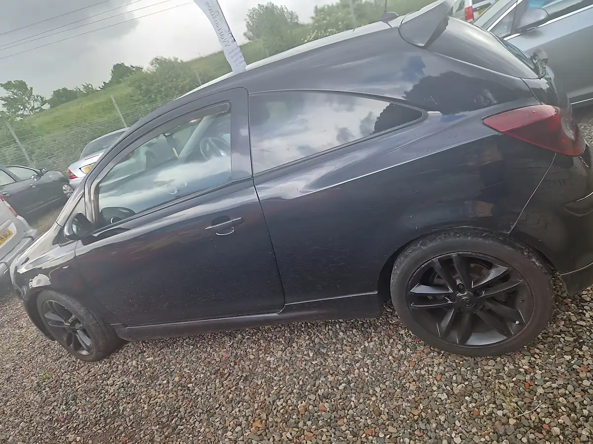 Used 2013 Vauxhall Corsa Black Edition Black - Interior and Exterior details 8
