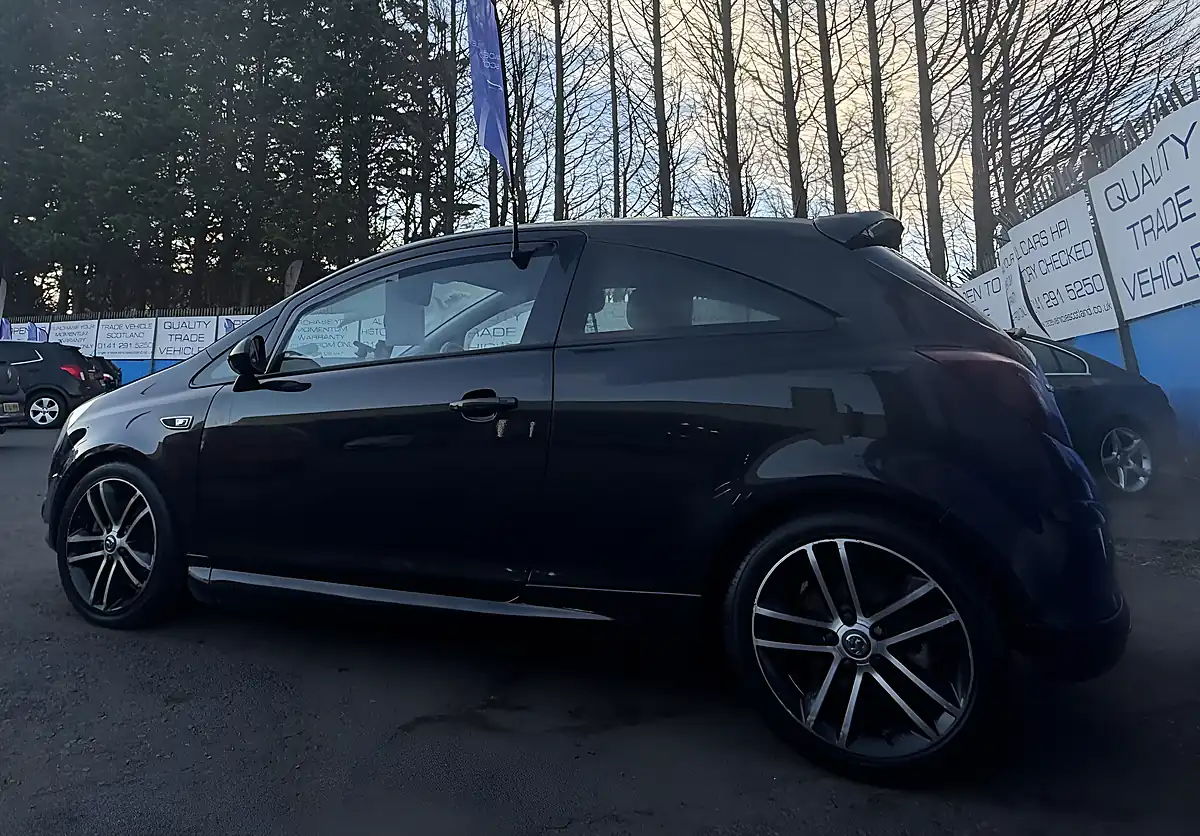 Used 2013 Vauxhall Corsa Black Edition Black - Interior and Exterior details 3