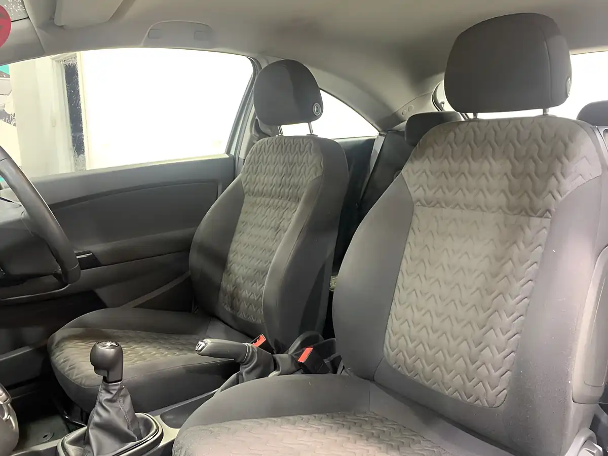 Used 2013 Vauxhall Corsa Energy Ac White - Interior and Exterior details 11