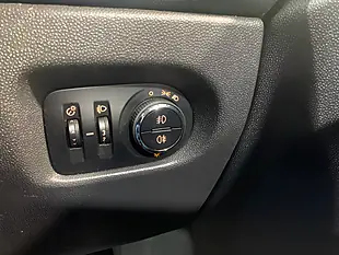 Used 2013 Vauxhall Corsa Energy Ac White - Interior and Exterior details 20