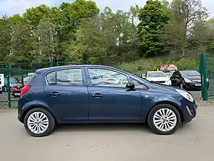 Used 2013 Vauxhall Corsa Energy Blue - Interior and Exterior details 9