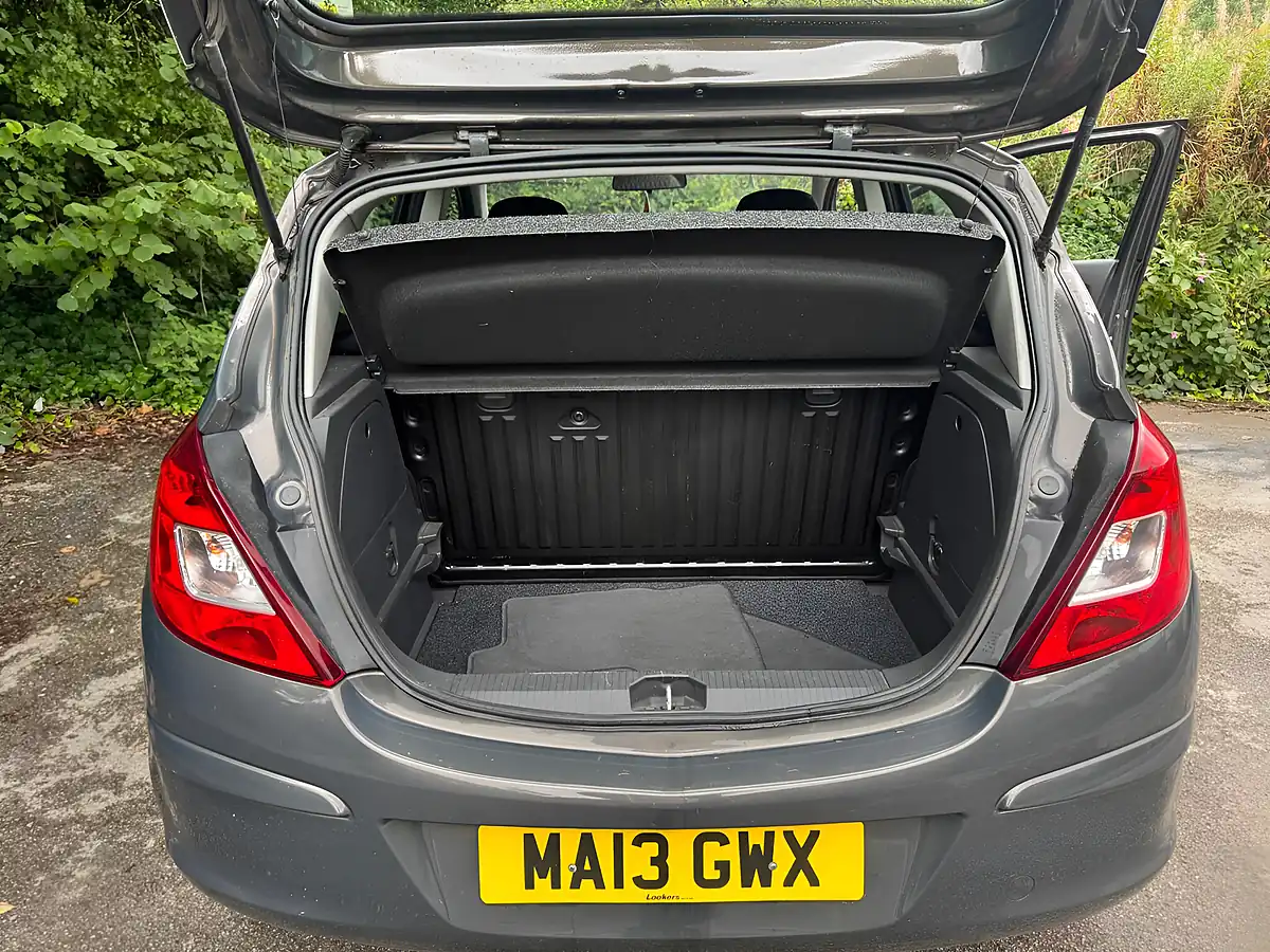 Used 2013 Vauxhall Corsa Energy Grey - Interior and Exterior details 19
