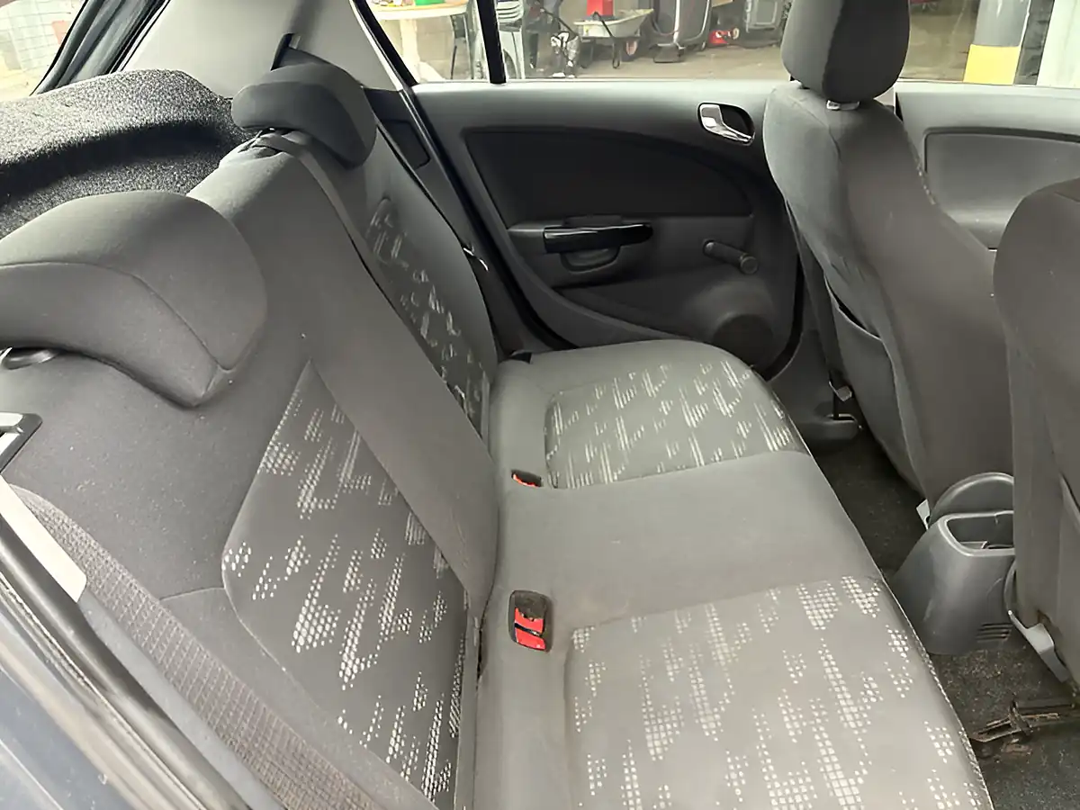 Used 2013 Vauxhall Corsa Exclusiv Ac Grey - Interior and Exterior details 16