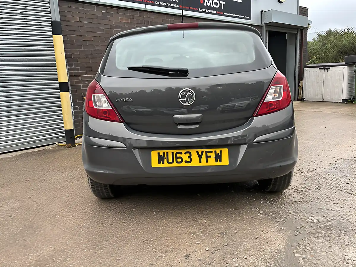 Used 2013 Vauxhall Corsa Exclusiv Ac Grey - Interior and Exterior details 9