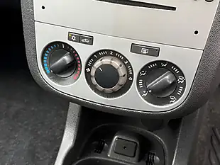 Used 2013 Vauxhall Corsa Executive Bronze - Interior and Exterior details 14