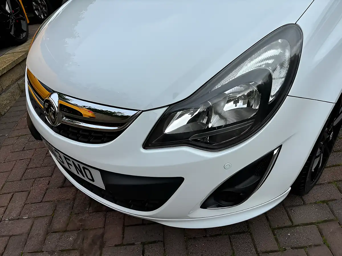 Used 2013 Vauxhall Corsa Limited Edition White - Interior and Exterior details 11
