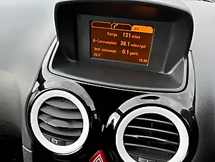Used 2013 Vauxhall Corsa Limited Edition White - Interior and Exterior details 14