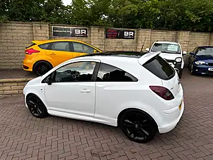 Used 2013 Vauxhall Corsa Limited Edition White - Interior and Exterior details 7