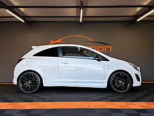 Used 2013 Vauxhall Corsa Limited Edition White - Interior and Exterior details 7
