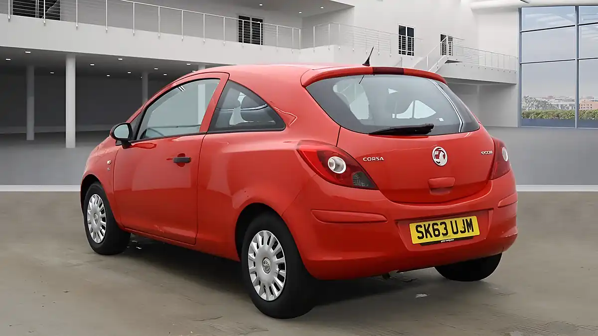 Used 2013 Vauxhall Corsa S Red - Interior and Exterior details 3