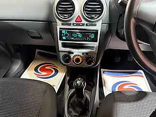 Used 2013 Vauxhall Corsa S White - Interior and Exterior details 12