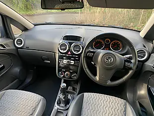 Used 2013 Vauxhall Corsa Se Black - Interior and Exterior details 14