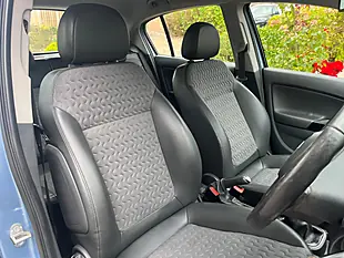 Used 2013 Vauxhall Corsa Se Blue - Interior and Exterior details 12