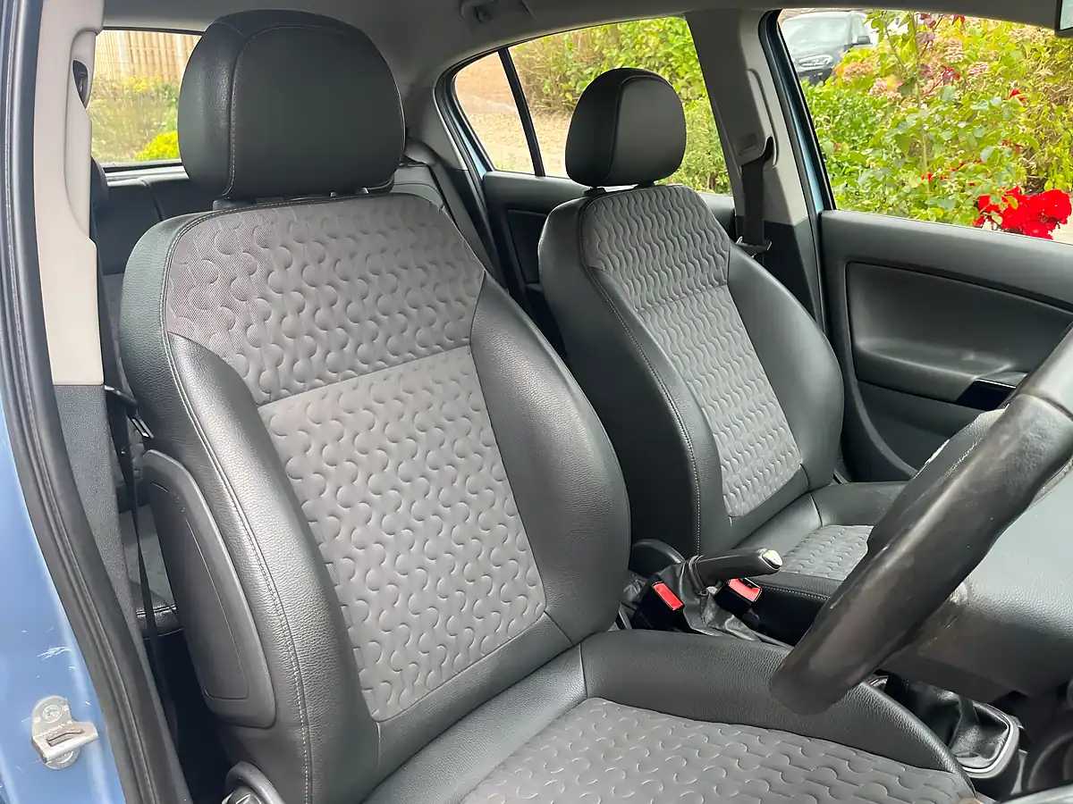 Used 2013 Vauxhall Corsa Se Blue - Interior and Exterior details 12
