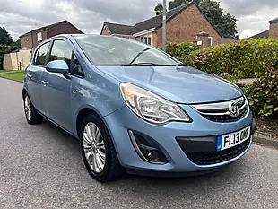 Used 2013 Vauxhall Corsa Se Blue - Interior and Exterior details 5