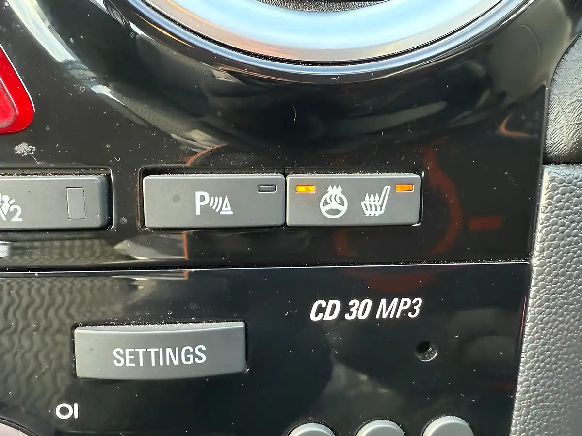 Used 2013 Vauxhall Corsa Se Crinan Blue - Interior and Exterior details 16