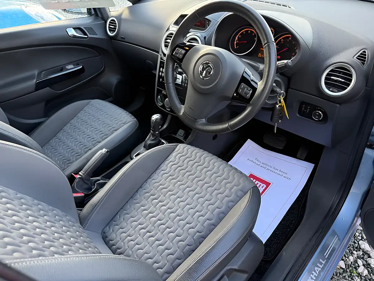 Used 2013 Vauxhall Corsa Se Crinan Blue - Interior and Exterior details 7
