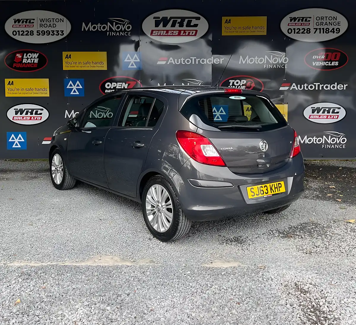 Used 2013 Vauxhall Corsa Se Grey - Interior and Exterior details 3