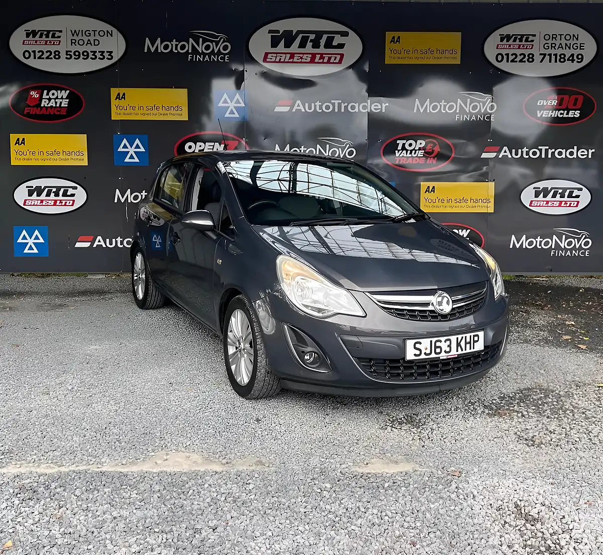 Used 2013 Vauxhall Corsa Se Grey - Interior and Exterior details 4