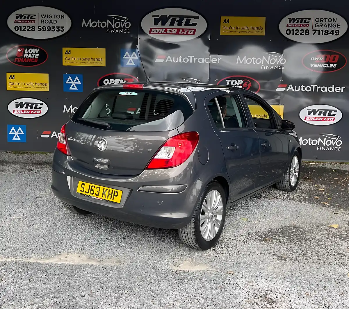 Used 2013 Vauxhall Corsa Se Grey - Interior and Exterior details 5