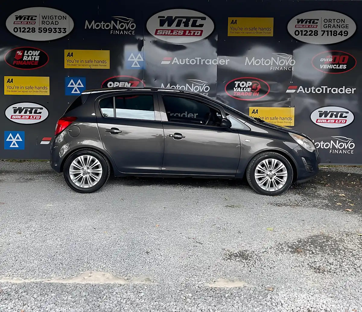 Used 2013 Vauxhall Corsa Se Grey - Interior and Exterior details 6