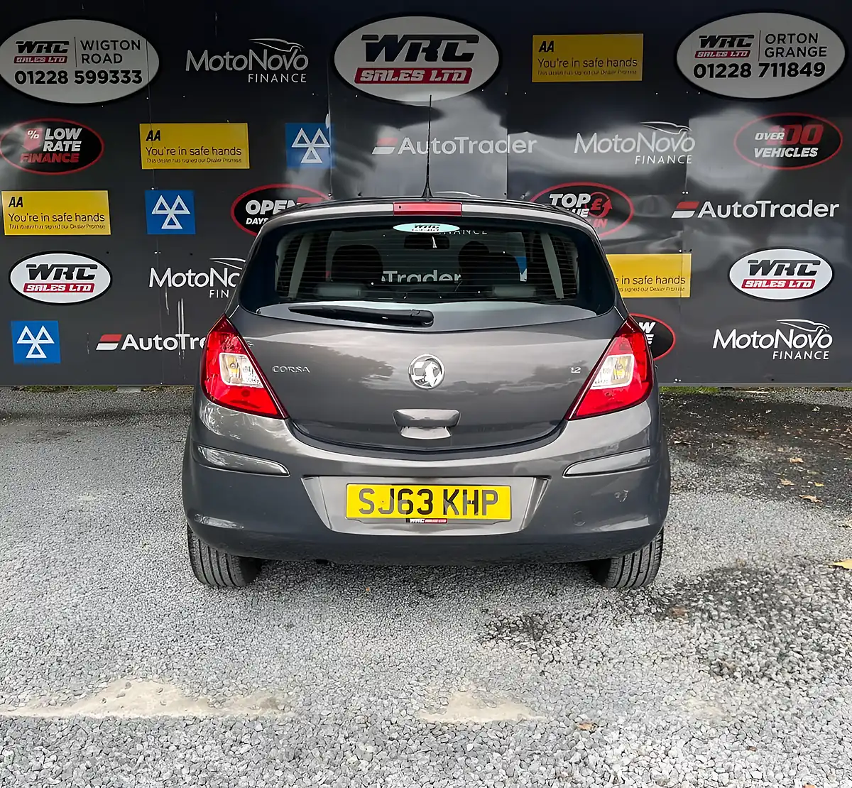 Used 2013 Vauxhall Corsa Se Grey - Interior and Exterior details 7