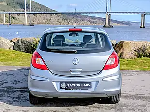 Used 2013 Vauxhall Corsa Se Silver - Interior and Exterior details 6