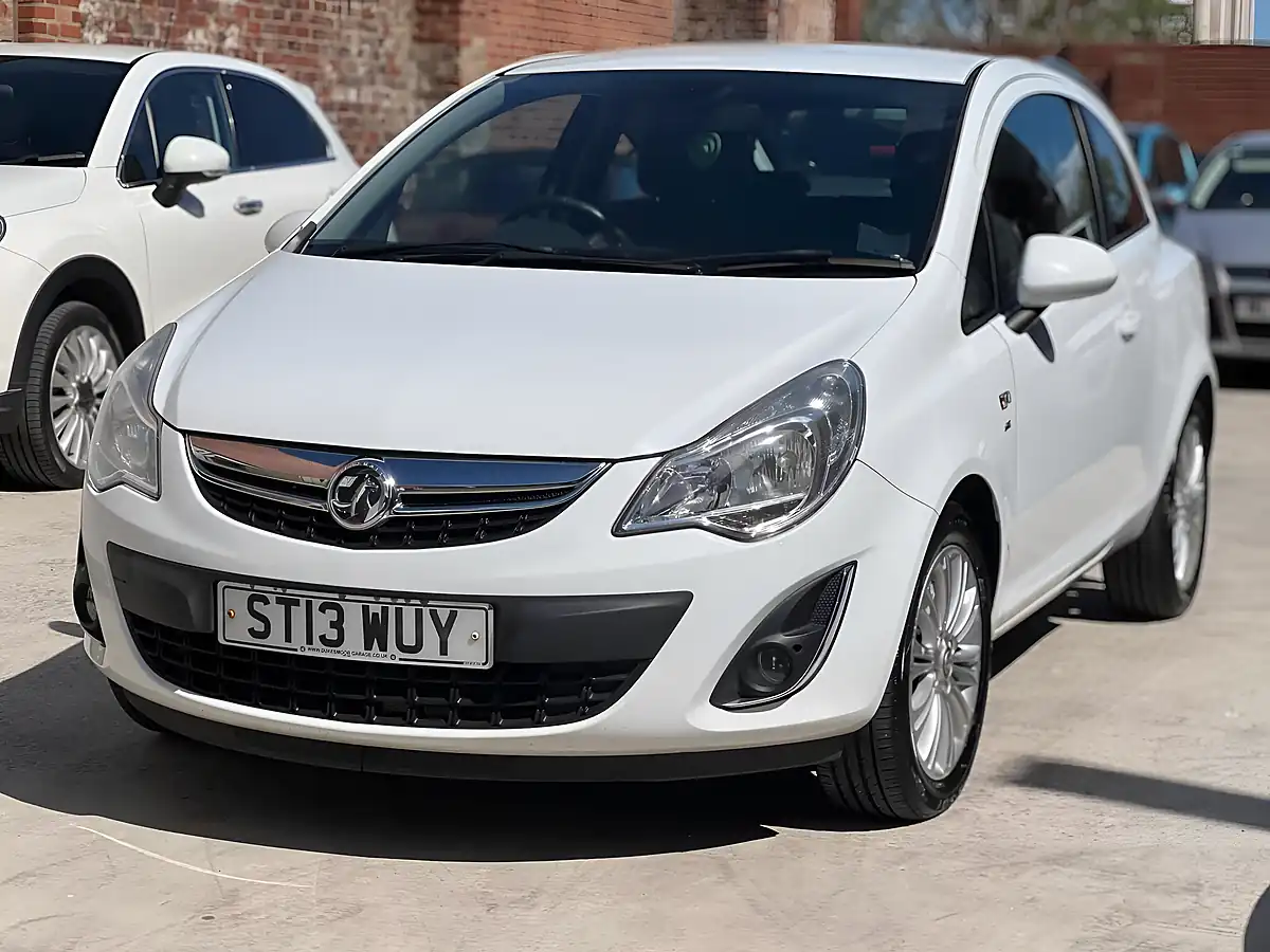 Used 2013 Vauxhall Corsa Se White - Interior and Exterior details 2