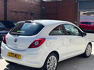 Used 2013 Vauxhall Corsa Se White - Interior and Exterior details 4