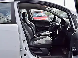 Used 2013 Vauxhall Corsa Se White - Interior and Exterior details 10