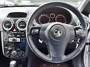 Used 2013 Vauxhall Corsa Se White - Interior and Exterior details 11