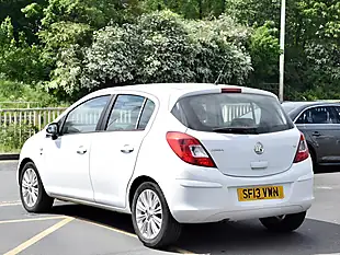 Used 2013 Vauxhall Corsa Se White - Interior and Exterior details 5