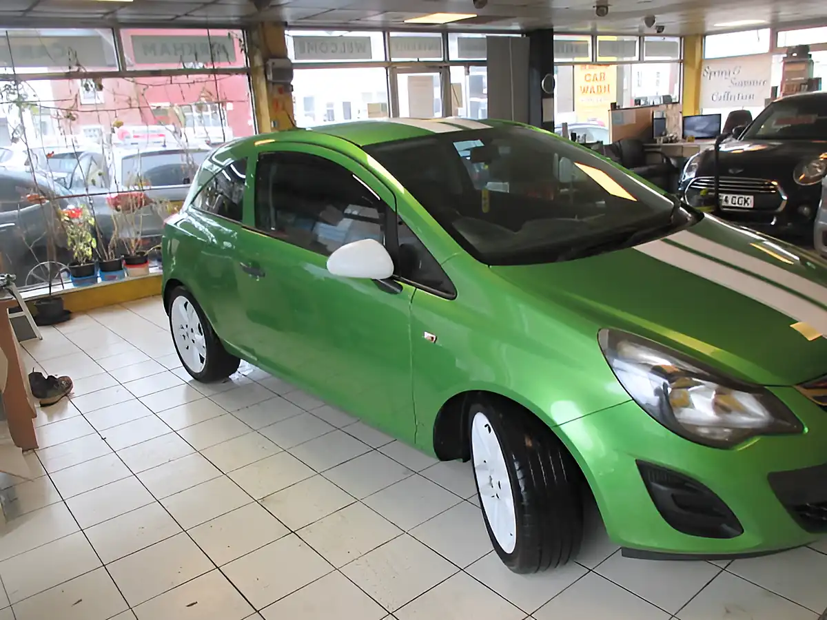 Used 2013 Vauxhall Corsa Sting Green - Interior and Exterior details 5