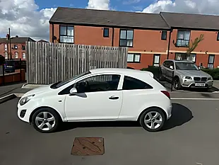 Used 2013 Vauxhall Corsa Sting - Interior and Exterior details 3