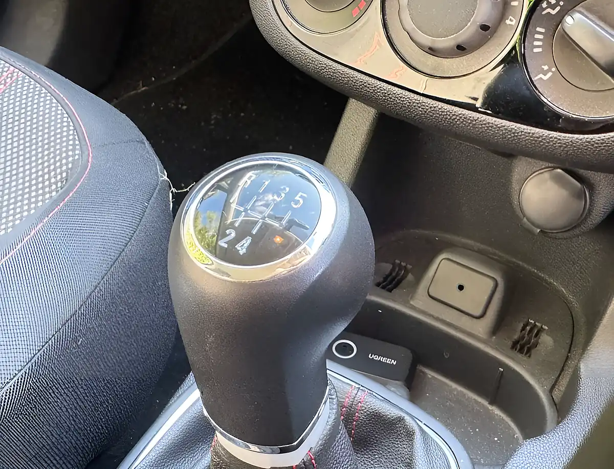 Used 2013 Vauxhall Corsa Sxi Ac Grey - Interior and Exterior details 15