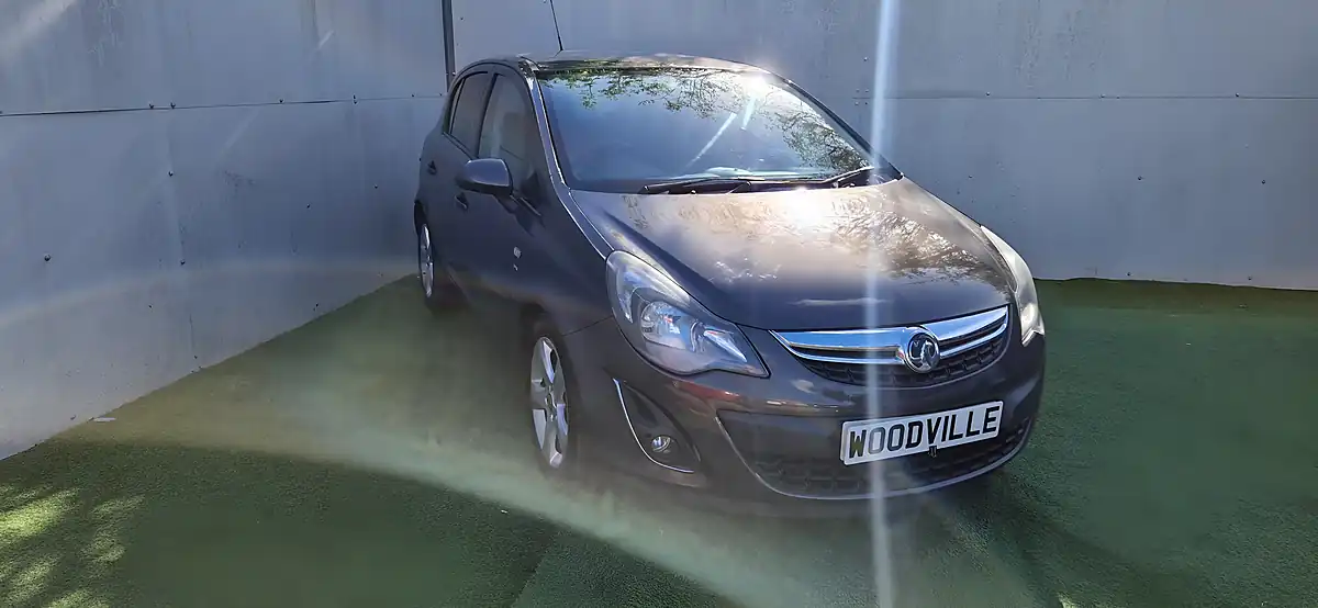 Used 2013 Vauxhall Corsa Sxi Ac Grey - Interior and Exterior details 3