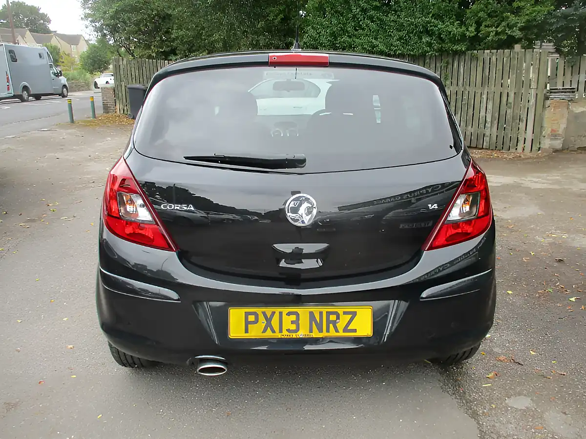 Used 2013 Vauxhall Corsa Sxi Black - Interior and Exterior details 6