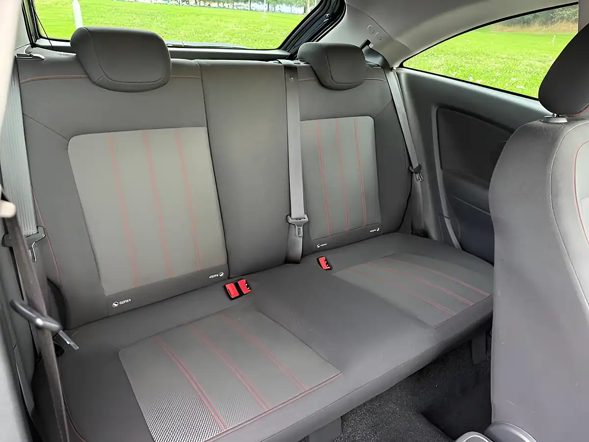 Used 2013 Vauxhall Corsa Sxi Black - Interior and Exterior details 11