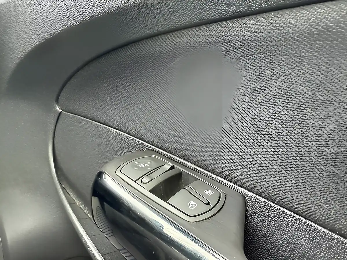 Used 2013 Vauxhall Corsa Sxi Black - Interior and Exterior details 19