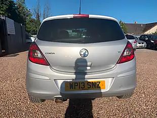 Used 2013 Vauxhall Corsa Sxi Silver - Interior and Exterior details 9