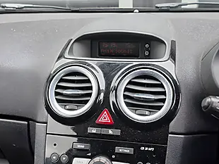 Used 2013 Vauxhall Corsa Sxi Silver - Interior and Exterior details 11