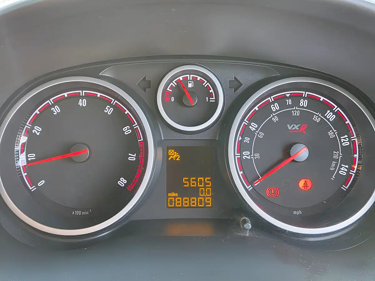 Used 2013 Vauxhall Corsa Vxr Nurburgring Green - Interior and Exterior details 11